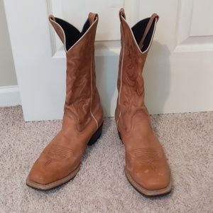 Laredo cowboy boots